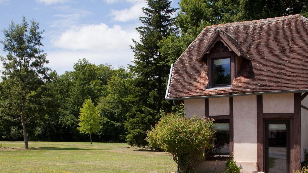 ホテル Le Pavillon De Gouffern Silli-en-Gouffern エクステリア 写真