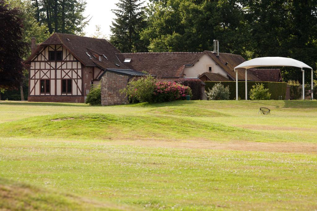 ホテル Le Pavillon De Gouffern Silli-en-Gouffern エクステリア 写真